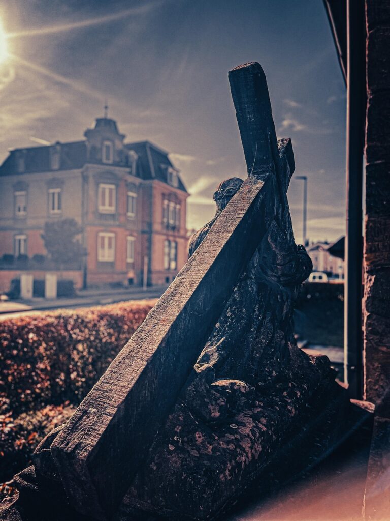 cross-6766856_1280 Author Zyklothymian Pixabay