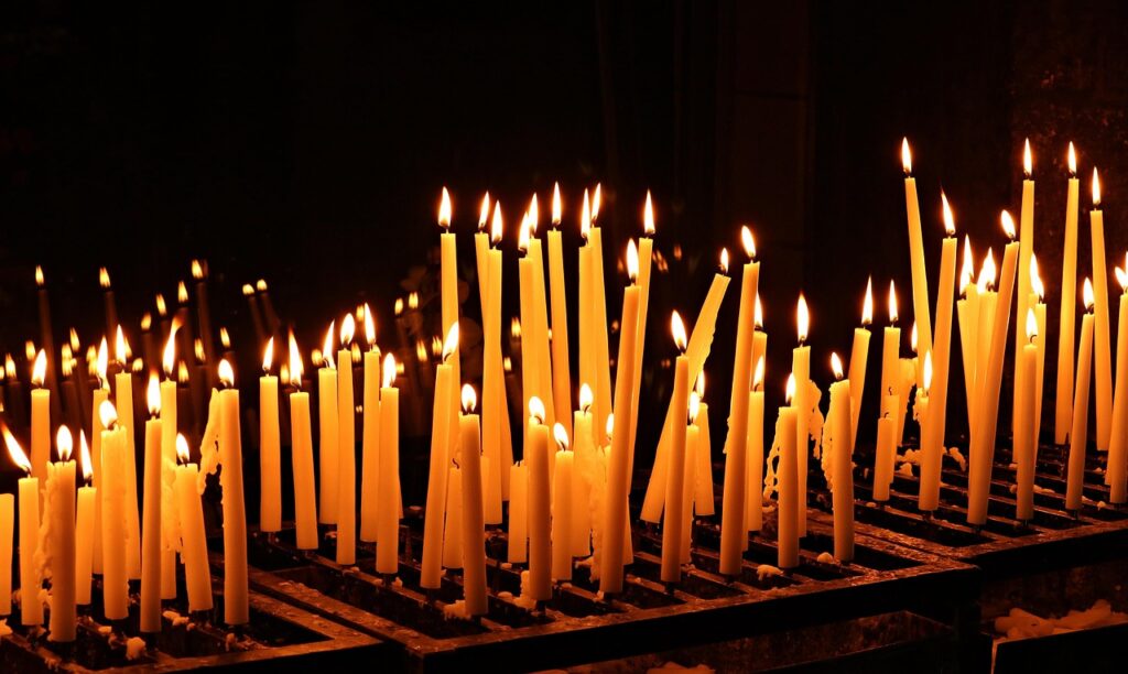 candles-4298297_1280 Author NoName_13 Pixabay