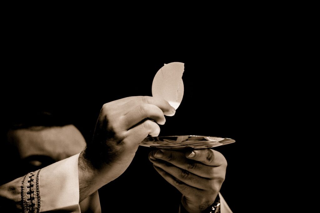 robertcheaib-eucharist-1591663_1280 Pixabay